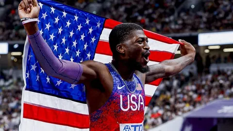 奥赖利捍卫防线，力保萨拉赫进攻受挫